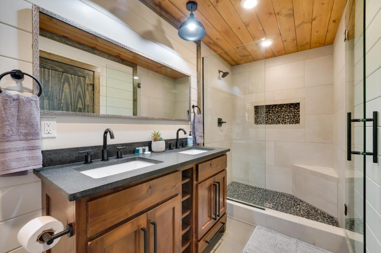 Serene Broken Bow Cabin With Hot Tub And Fire Pit! Exterior foto